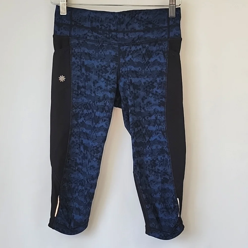 Athleta Blue Dabble Be Free Knicker Capri Leggings Size XS